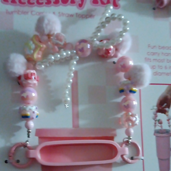 Tumbler Accessory Kit with Choice Of Pink Or Purple Charms NWT - Picture 4 of 10